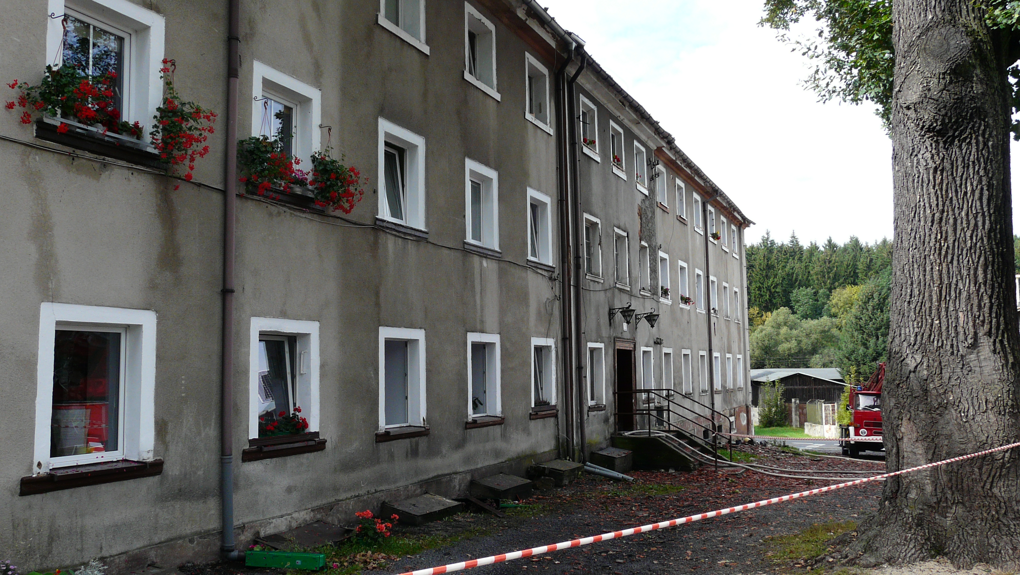 Legnica FM - Dom spłonął - pogorzelcy nie mają do czego wracać