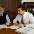 Alicja Lewkowicz - naczelnik WFE i Emilian Bera - burmistrz Jawora