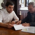 Emilian Bera - burmistrz Jawora i Marek Klimecki - kier. ref. wod.kan.